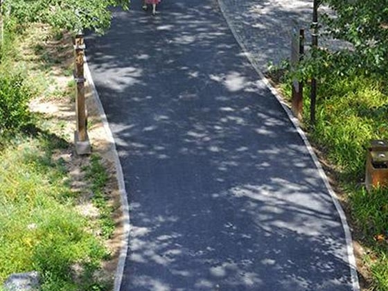 湿地公园石英砂自行车道改造